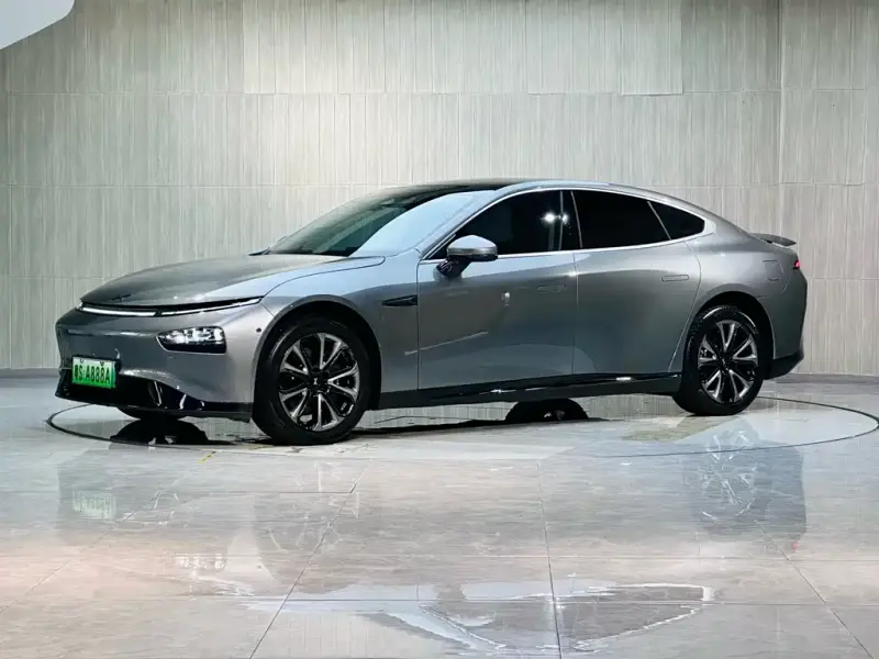 XPeng P7