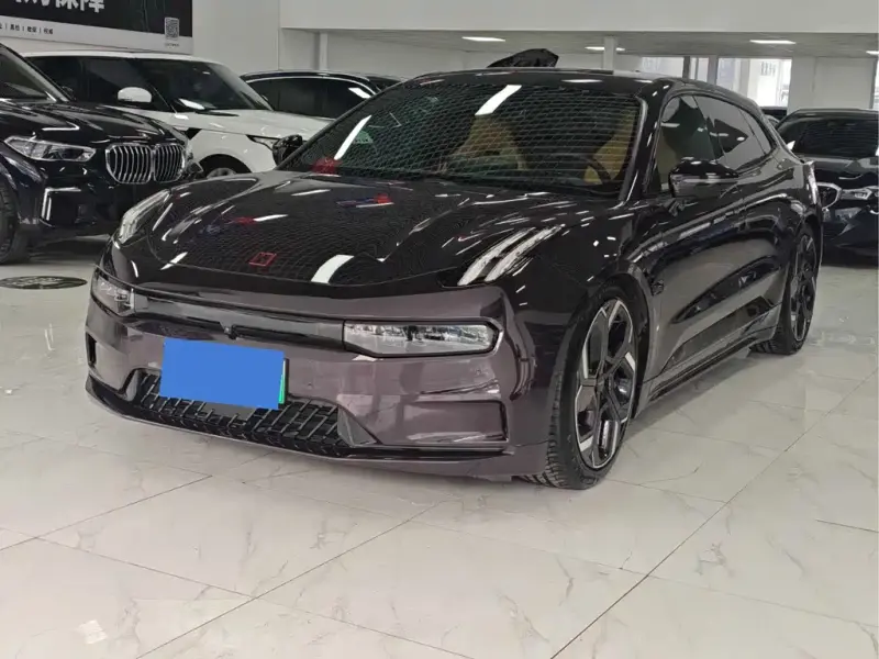 Zeekr 001