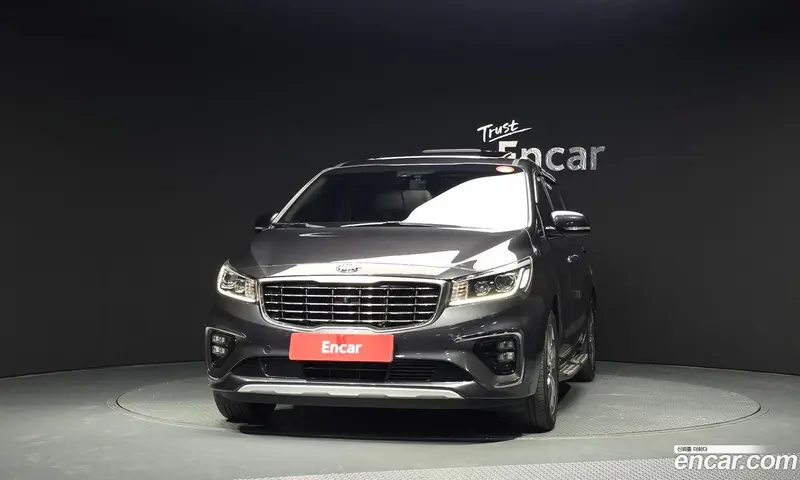 Kia Carnival (Canival)