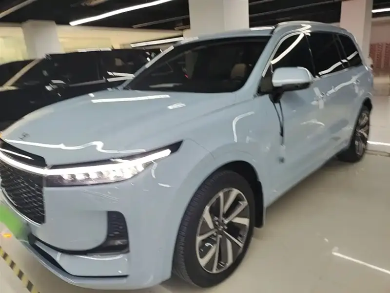 Li Auto ONE