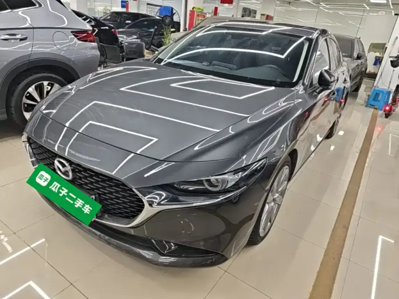 Mazda 3 Axela