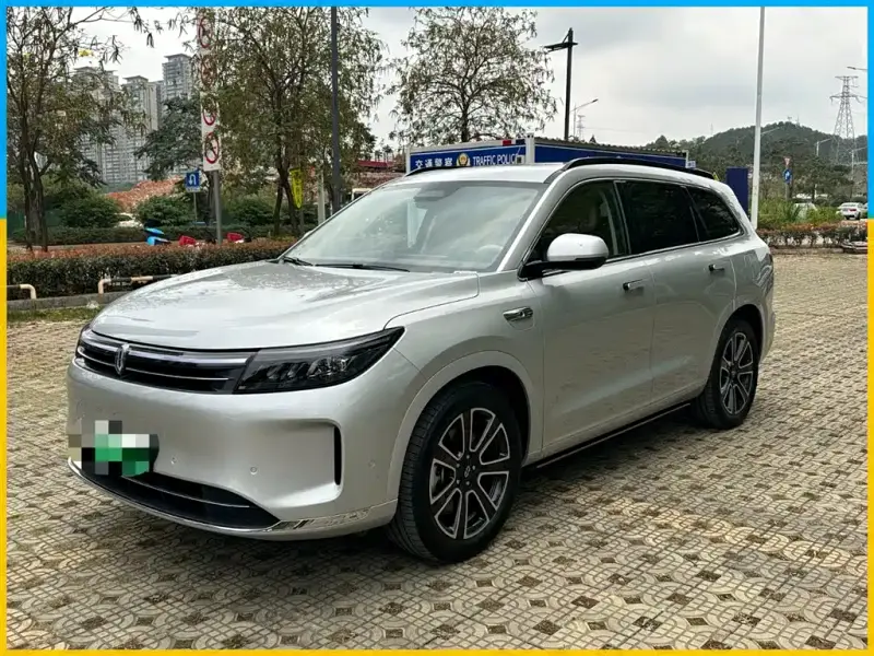 AITO M7