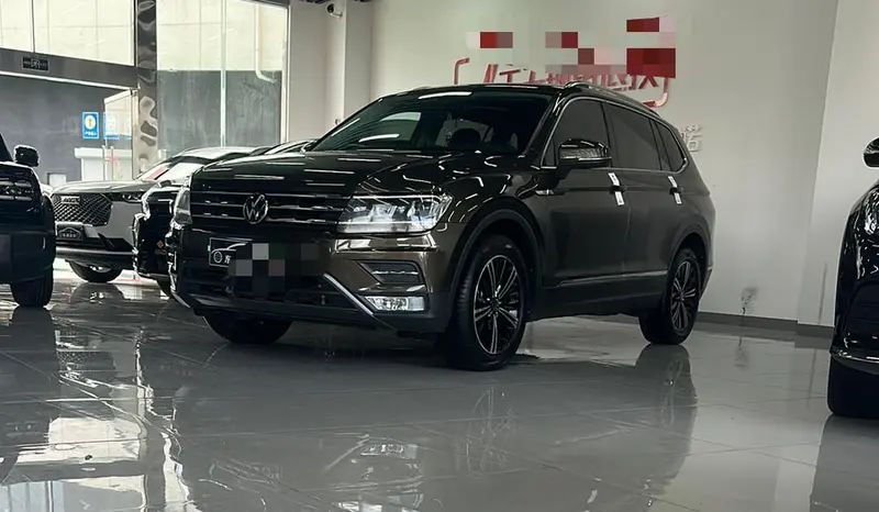 Volkswagen Tiguan L