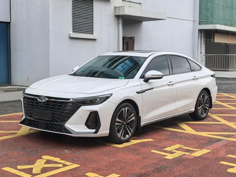 Chery Arrizo 8