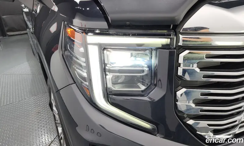 GMC Sierra