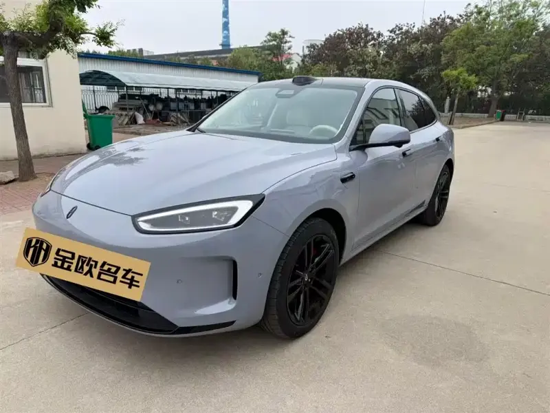 AITO M5
