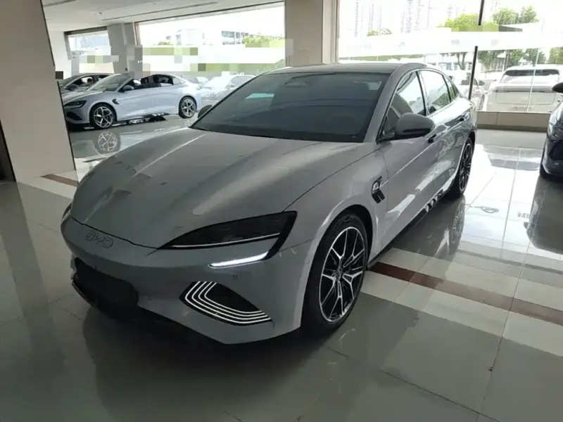 BYD Seal