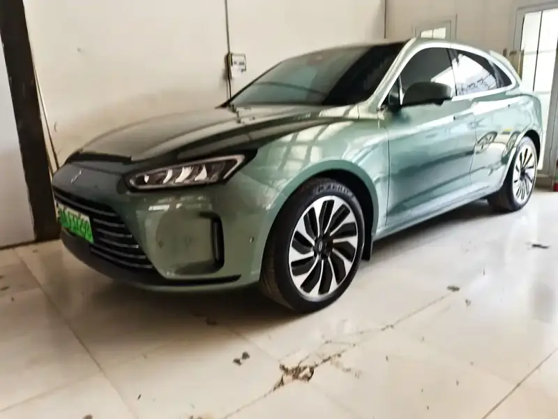 AITO M5