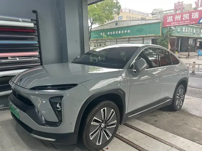 NIO EC6