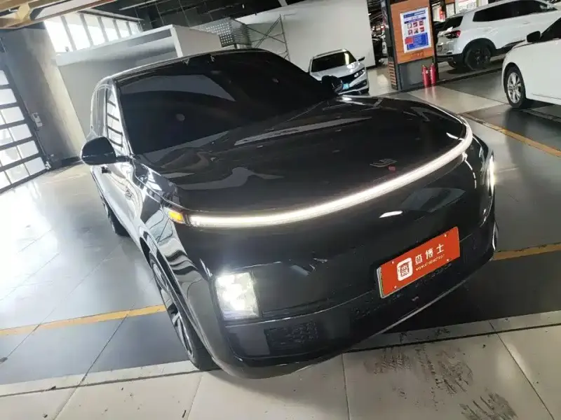 Li Auto L9