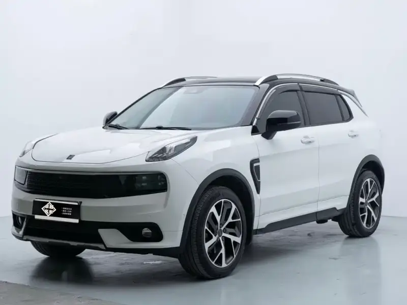 Lynk & Co 01