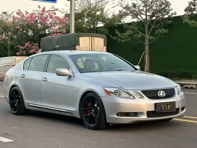 Lexus GS
