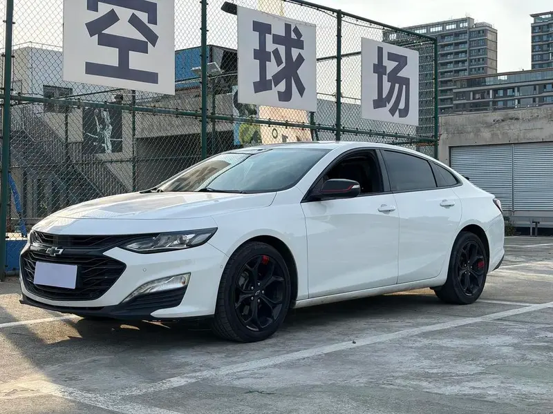 Chevrolet Malibu XL
