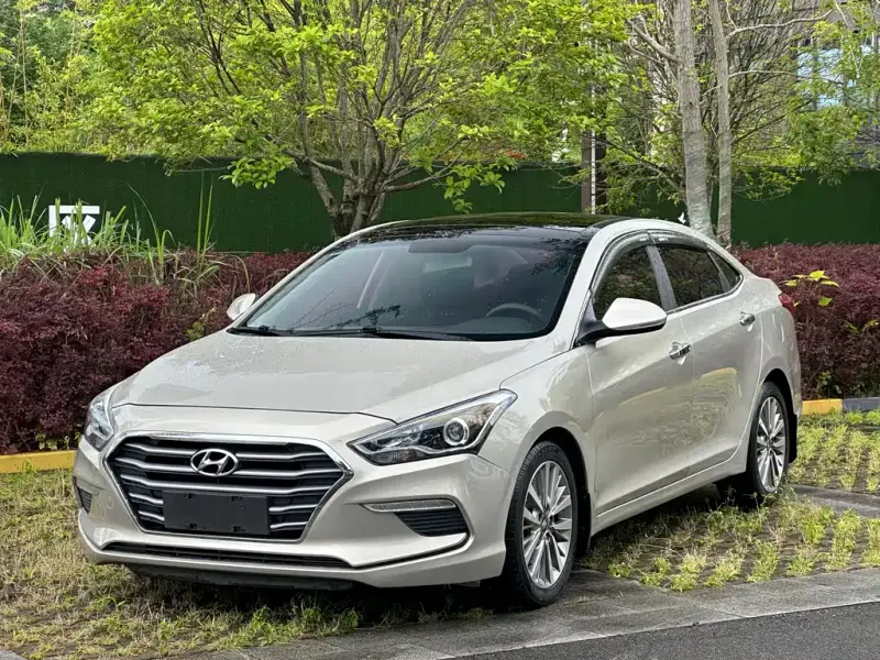 Hyundai Mistra