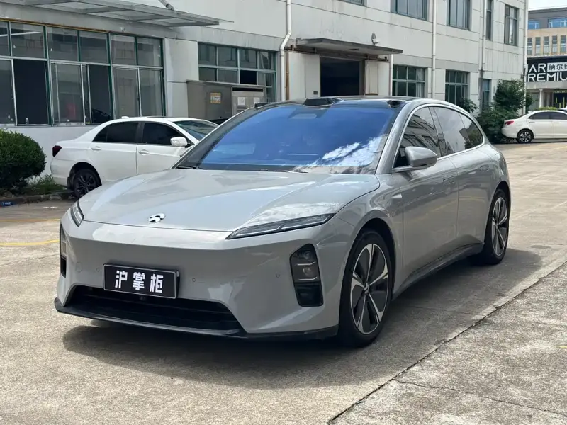 NIO ET5T