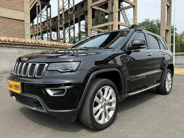 Jeep Grand Cherokee (Import)
