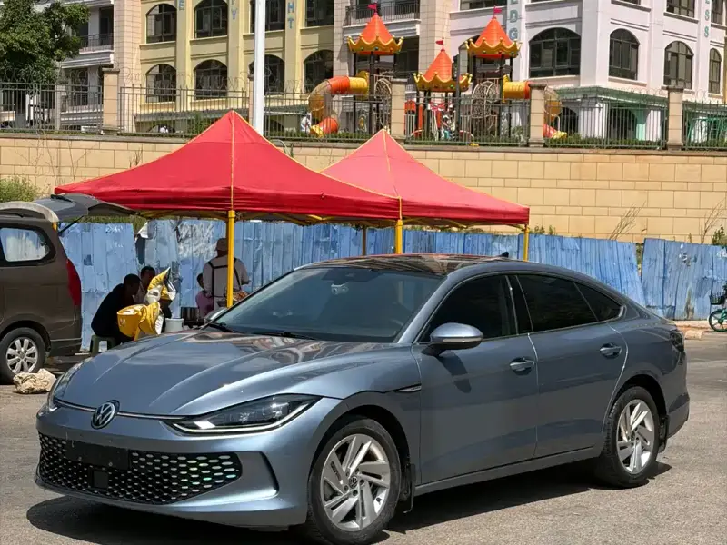 Volkswagen Lamando