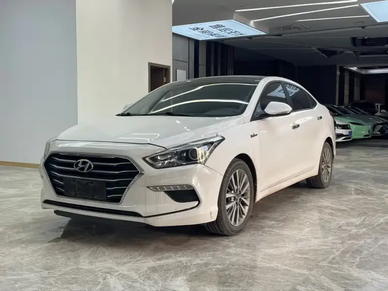 Hyundai Mistra