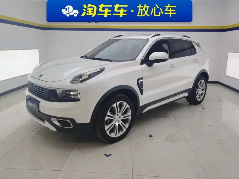 Lynk & Co 01