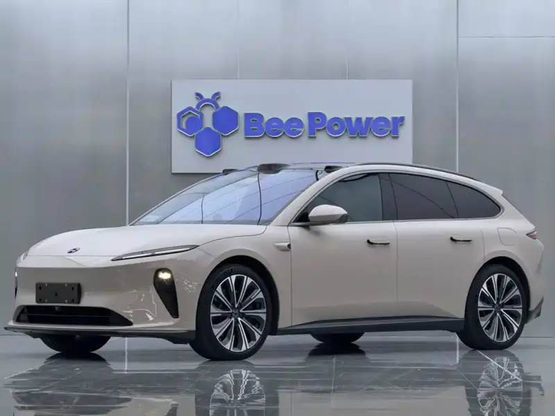 NIO ET5T