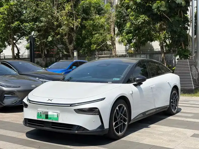 XPeng P7+