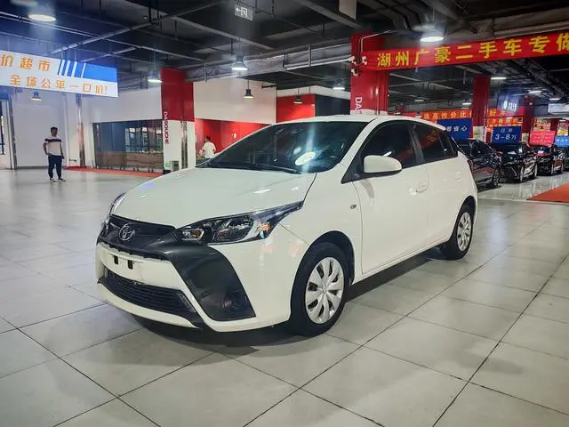 Toyota Yaris L