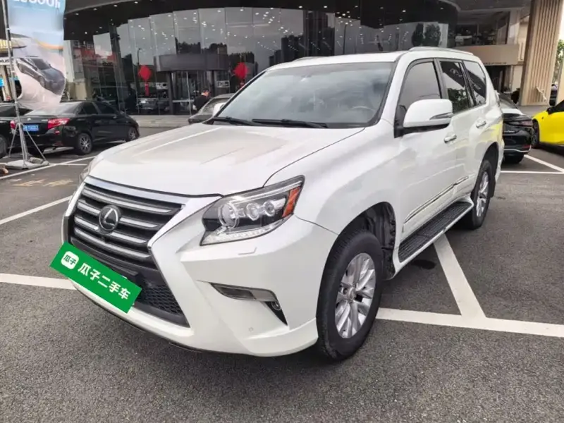 Lexus GX