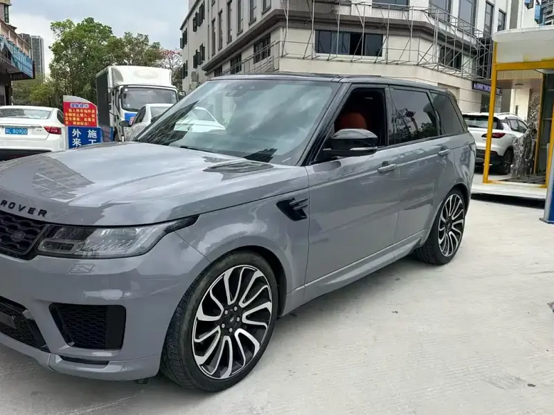 Land Rover Sport