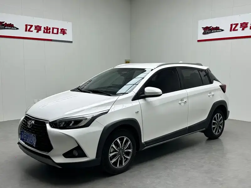 Toyota Yaris L