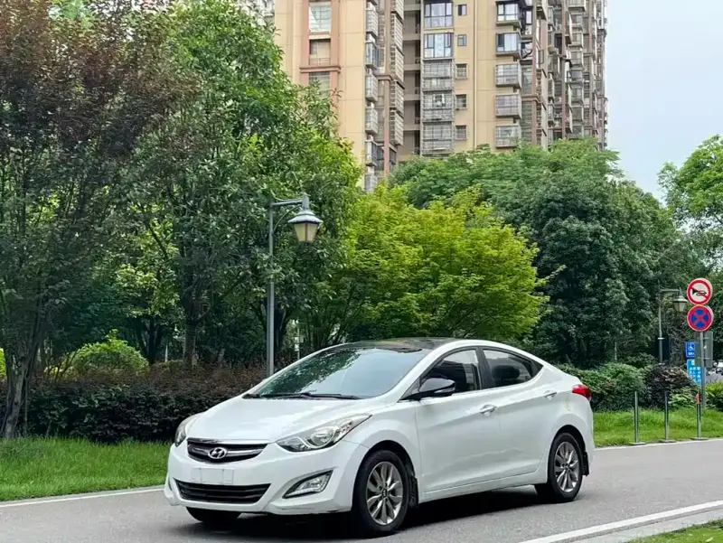Hyundai Elantra Langdong