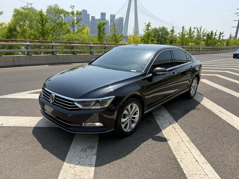 Volkswagen Magotan