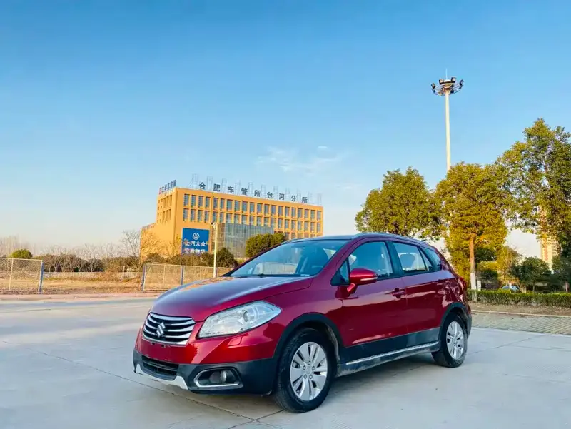 Suzuki S-Cross