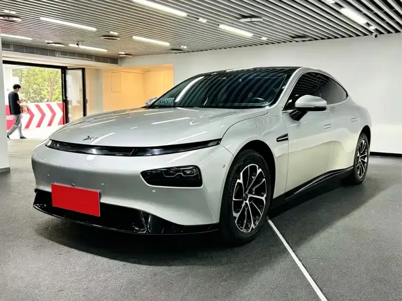 XPeng P7