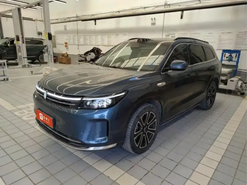 AITO M7