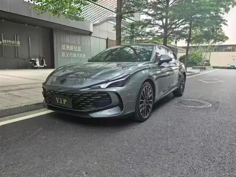 MG MG7