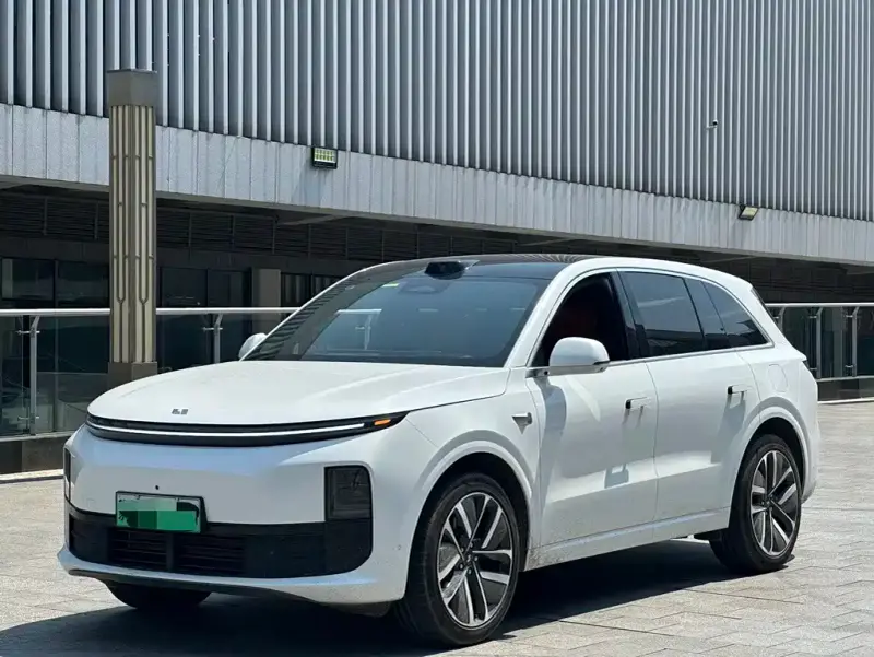 Li Auto L6