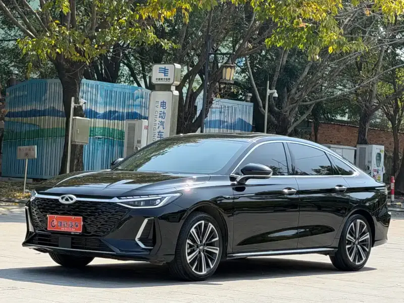 Chery Arrizo 8