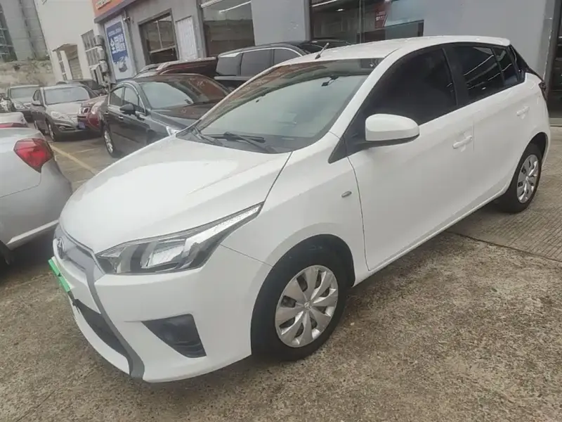 Toyota Yaris L