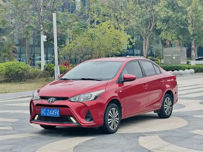 Toyota Yaris L