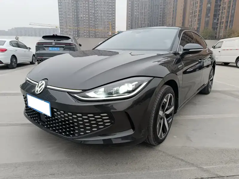 Volkswagen Lamando