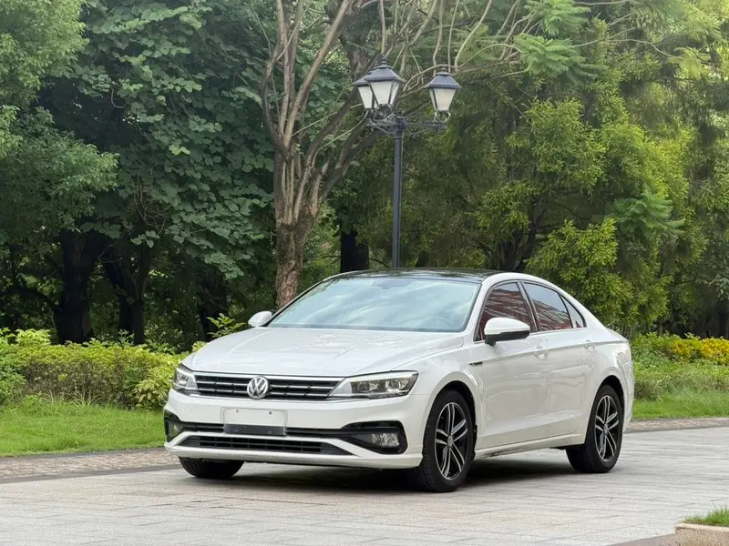 Volkswagen Lamando