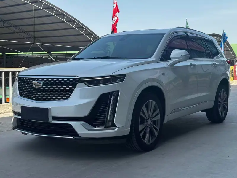Cadillac XT6