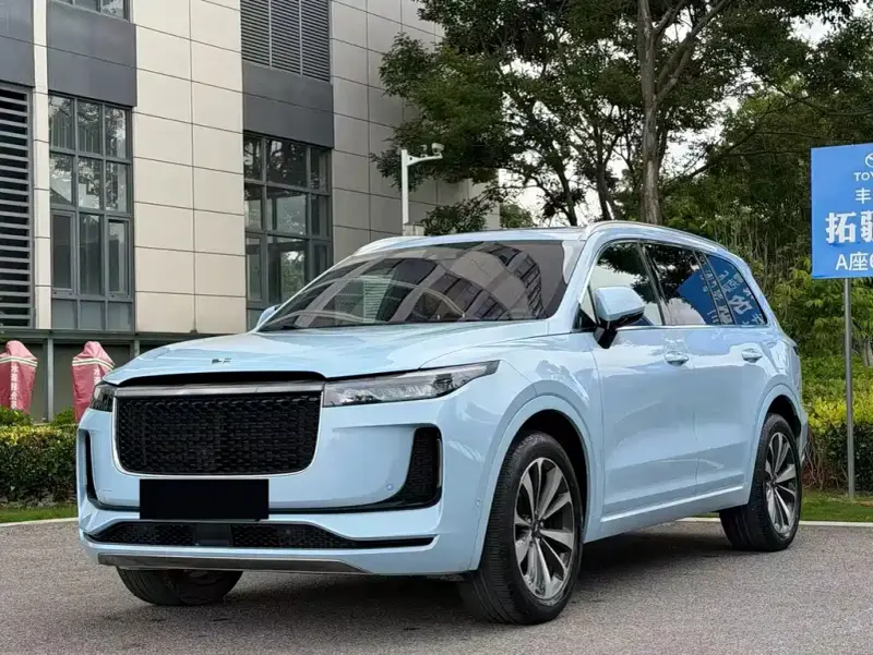 Li Auto ONE