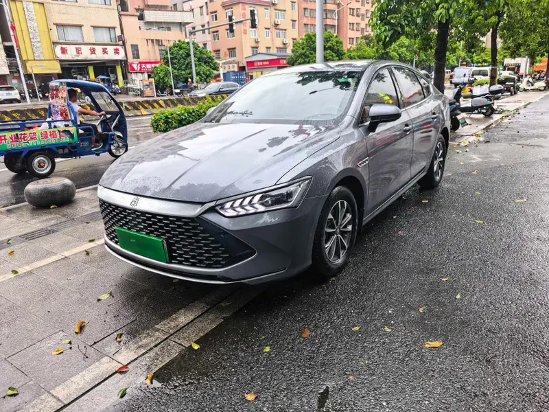 BYD Qin PLUS DM
