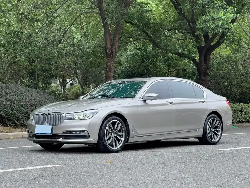 BMW 7-Series