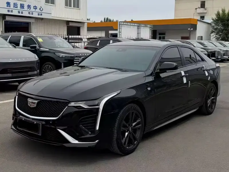 Cadillac CT4