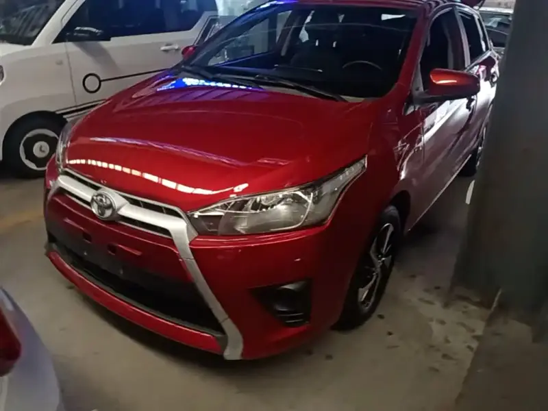 Toyota Yaris L