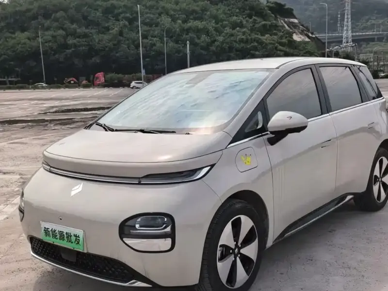 Baojun Cloud (Yunduo)