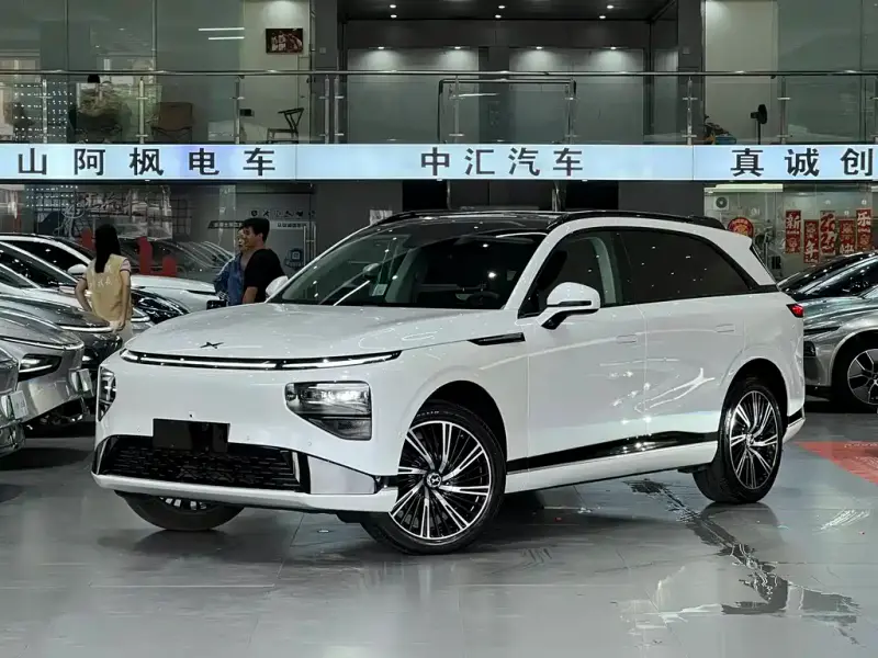 XPeng G9