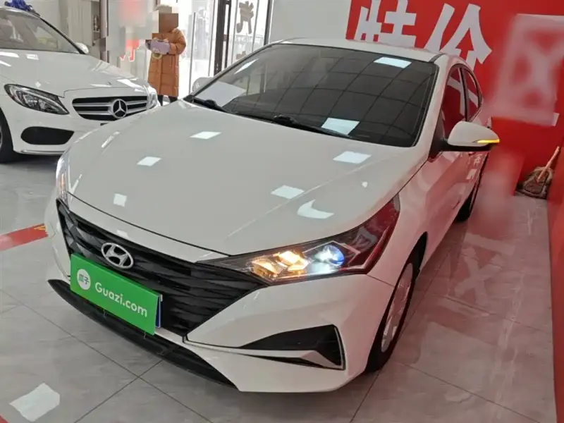 Hyundai Verna